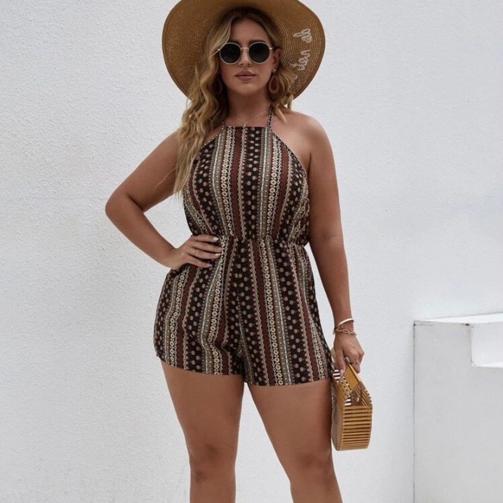 SHEIN - Plus Floral Cami Romper
